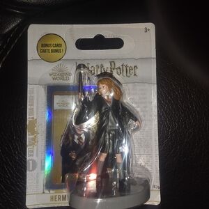 Harry Potter Hermione Granger W/ Wand  3” Figure PVC Toy On Base W/Bonus Card